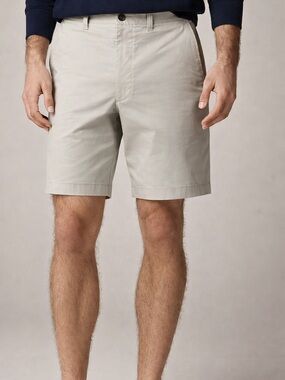 j. Crew mens 9" Portsider stretch chino short size 34” khaki beige tan CH150
